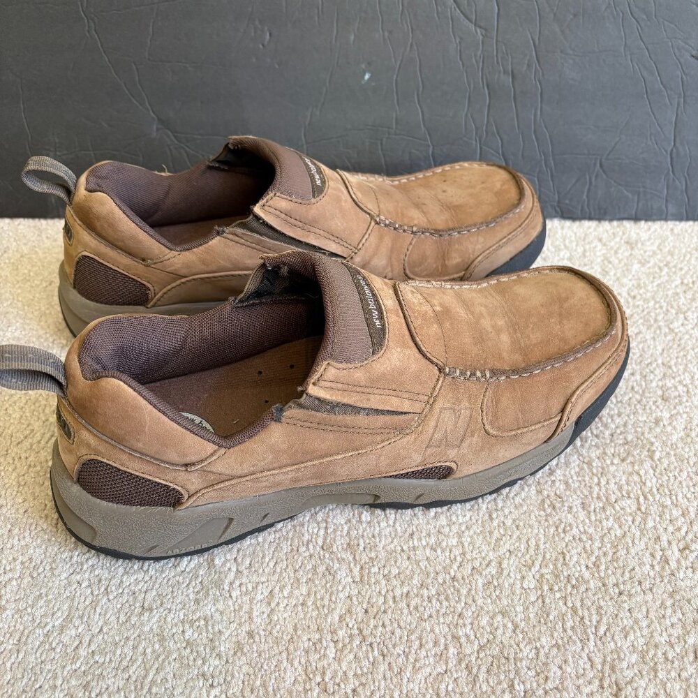 New Balance 750 Country Walk Slip On Loafers Men's Size 9 Tan Suede MW750BR
